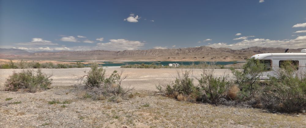 Lake Mead (Valley of Fire SP)